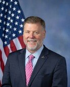 트럼프, 이란 공습 전 ‘8인방’에 긴급통보…베네수엘라 위법 논란 털어내