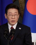 [김순덕 칼럼]‘삼권장악 대통령’으로 역사에 기록될 텐가