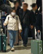 “美영사관서 ‘쾅쾅’ 뒤 호텔바닥 부르르… 비행기 소리에 떨었다”