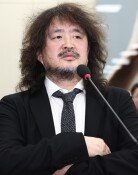 靑 “김어준 유튜브 법적 조치 가능성”… 與서도 ‘金 손절론’ 확산
