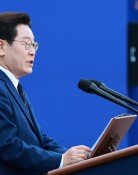 李 “사업자금 대출받아 부동산 사면 사기죄”…양문석이 그 사례