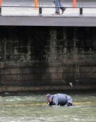 [속보]‘대구 캐리어 여성 시신’ 20대 딸·사위 긴급체포