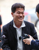[속보]전한길 구속영장 기각…法 “증거인멸-도망 염려 없어”