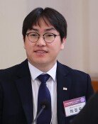 임명 열달도 안된 AI수석을 ‘2년용’ 선거 차출, 與서도 “생뚱맞다”