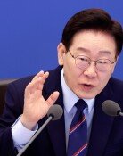 李, 스벅 또 직격 “일베도 아니고…세월호 추모일에 사이렌 이벤트”