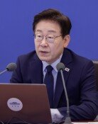 李 “반도체 빼면 코스피 4100? 축구 빼면 손흥민도 보통사람이냐”