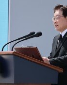 李 “배신은 단죄해야…친일 반민족 행위자 재산 환수”