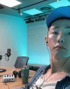 허지웅, 유시민에 “李에 가장 모난 돌 던져…염치는 어디에”