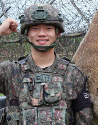 바다 빠진 중학생 구하고 떠난 의인, 최전방 육군 하사였다