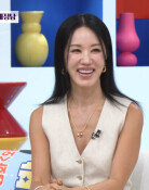 56세 엄정화 “신체나이 30대 초반…1일1식·설탕·탄수화물 안 먹어”
