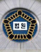 유통기한 지난 음식 챙겼다가 기소된 20대 편의점 알바생…법원 판단은