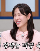 손예진, 현빈 얼굴 매번 스티커 처리한 이유 공개…“그냥 올리지 말래”