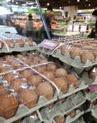 브라질산 계란 한판 수입가 4만4000원…올해만 16억 썼다, 왜?