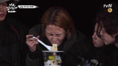 [선공개] 무인도 컵라면 먹방?! 35시간 만의 MSGㅠㅠ 그런데 맛이 이상하다?!