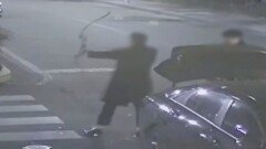 [돌직구 강력반]산책 중 날아온 ‘80cm 무쇠 촉 화살’