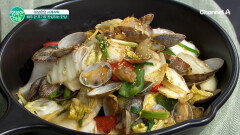 바지락 즙으로 배추를 볶은 배추 바지락 살 볶음