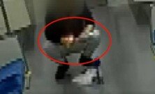 지하철 방화 시도 40대…출근 공무원에게 ‘딱’