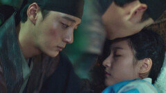 잠든 김새론에게 입맞춤하는 윤시윤 ＂연희야, 널 위해 살 거다＂