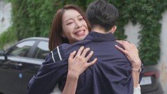 ＂뭐야, 왜 여기에 있어?!＂한국으로 돌아온 주종혁에게 안기는 왕지혜 | KBS 211001 방송