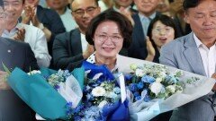 경기도지사 추미애 당선…첫 여성 광역단체장
