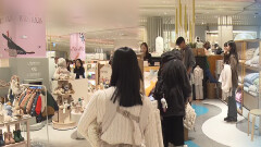 커진 아이 울음…유통업계 ′VIB′트렌드 주목