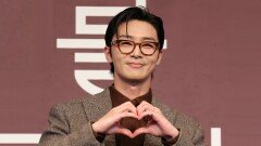 [K 배우 연구소] 하드캐리 연기력 박서준, 7년 만에 멜로 장인 입증