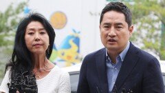 [주간 연예법정③] 강용석 변호사 구속…김부선 옥중변론 가능할까?
