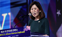 美国大使斯蒂尔称“韩美同盟以鲜血和牺牲缔结”