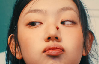 “我的耳饰是豆瓢虫”，GENZ美女子组合“KiiiKiii”掀起旋风