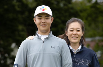 17歲韓裔英國高爾夫希望之星克裏斯•金上演PGA巡回賽處子秀