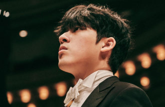 鋼琴家任奫燦：“推出《哥德堡變奏曲》實況專輯，深感榮幸”