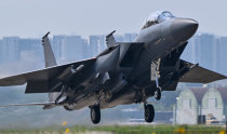 Audit finds pilot liable in jet collision
