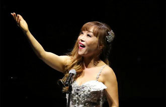 Jo Sumi promises to sing for those who are suffering