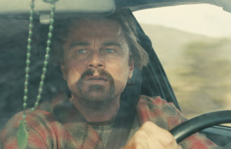 Oscar front-runner divides critics and audiences