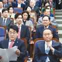 与党の非常対策委員長に黄祐呂元セヌリ代表を指名、「第１の任務、正常な党代表を迎えること」