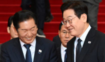 李大統領と与党代表、「反李ですか」発言後初の会合も実現せず