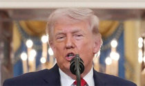 トランプ氏「イラン最大の橋破壊　手遅れ前に交渉を」