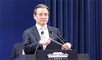 金容範政策室長「ＡＩ時代の果実、国民に還元を」　半導体好況受け「国民配当」構想