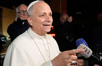 「聖夜の休戦」を訴えた教皇、ロシアの拒否に「大きな悲しみ」