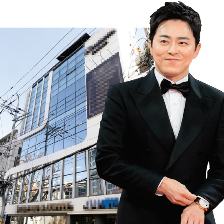 “이제는 팔 때인가?”