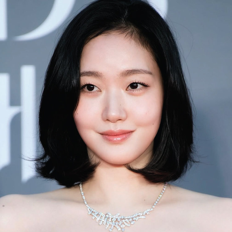지금 당장 따라 하고 싶은 단발 스타일