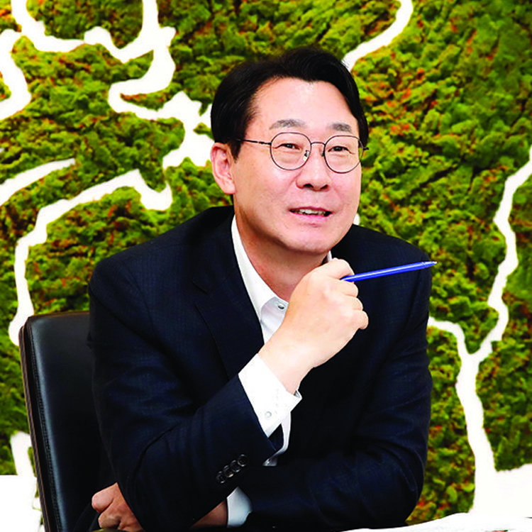 “108만 특례시 성장, 시민들이 체감할 수 있는 변화 이끌겠습니다”
