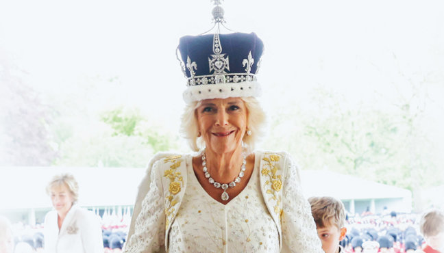 53년 기다린 인생작, 카밀라 왕비의 대관식 스타일