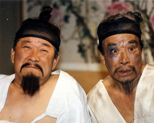 Veteran comedian Gu Bong-seo dies at 90