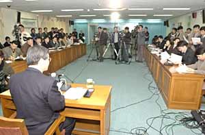 Middle schools to begin phased compulsory education next yr.
