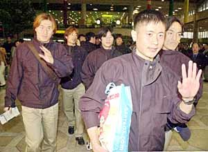 Nat`l soccer team leaves for Hong Kong