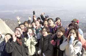 Taking the trail to Mt. Pukhan`s peak