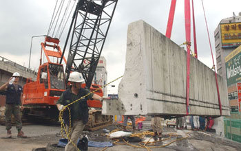 Dismantlement of Cheonggye Overpass