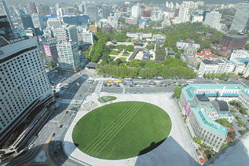 Seoul City Hall Plaza Unveiled