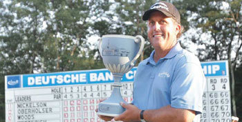 Mickelson Beats Tiger